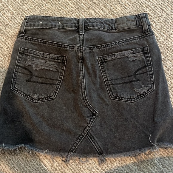 American Eagle Black Jean Skirt - Picture 2 of 4